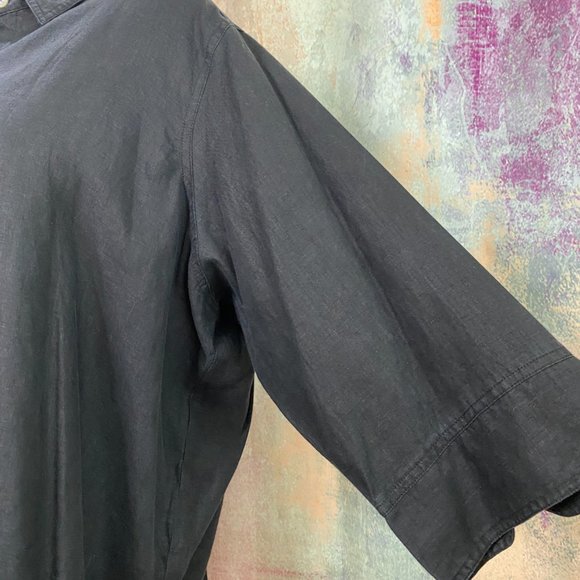 πSarah Spencer Basic Piece Black Linen Blouse - Picture 3 of 15